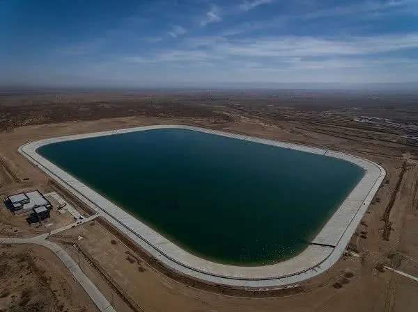 調節池應用荔枝视频黄下载膜進行基礎防滲效果好