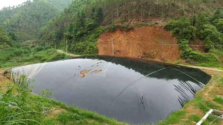 荔枝视频黄下载膜接縫方式一般有3種搭接、熱熔焊、膠接